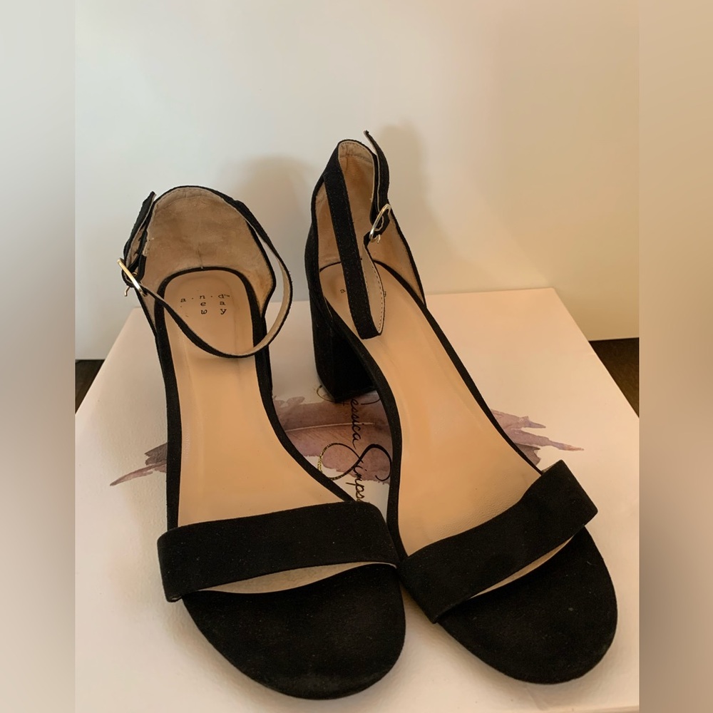 Black Velvet Sandal Heels 6.5 | A New Day | Low heel